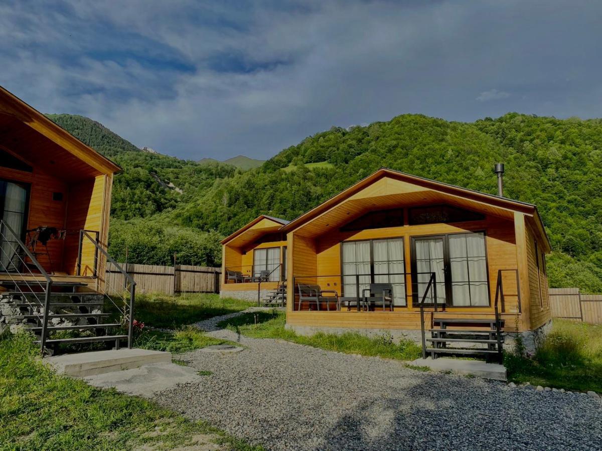 Mestia Villas Ngoại thất bức ảnh