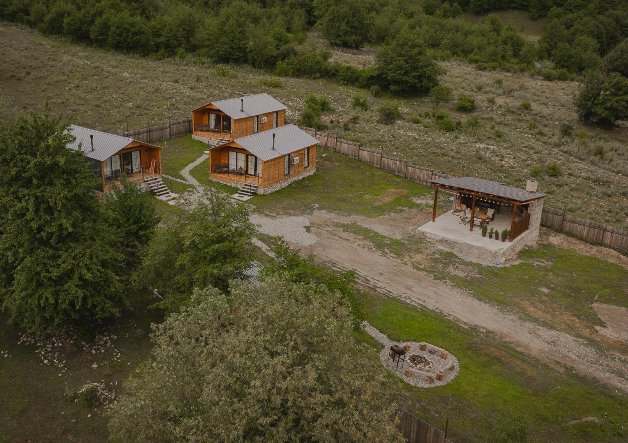 Mestia Villas Ngoại thất bức ảnh